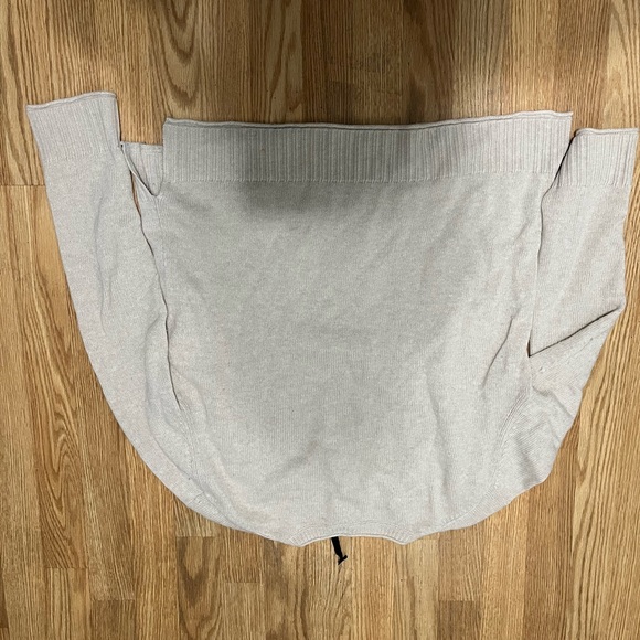 Jenni Kayne Everyday Sweater Oatmeal Cream Cashmere Blend Pullover Size Small - Picture 7 of 9